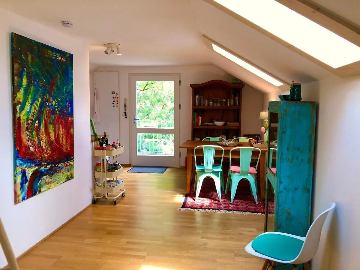 Charmante Ferienwohnung Mit Balkon Im 5-Seen-Land Hechendorf am Pilsensee Germany